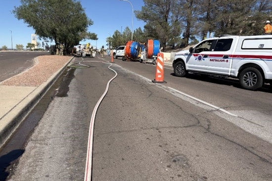 Las Cruces Firefighters and Utilities Workers Successfully Contain Gas Leak on South Telshor Boulevard
