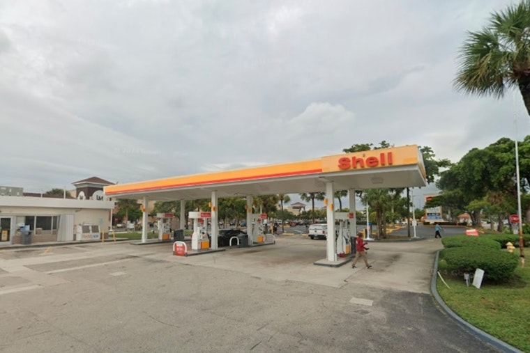 Lauderhill Man Hospitalized After Gas Station Shooting as Police Search for Suspect