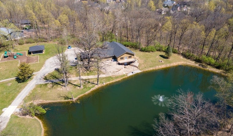 Lawrence's Louis J. Jenn Memorial Park Offers Idyllic Venue for Social Events in Indianapolis