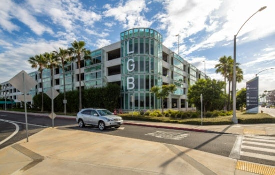 Long Beach Airport Enhances Travel Experience with New Online Parking Reservation System