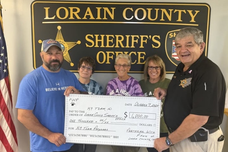 Lorain County Sheriff's K-9 Unit Receives $1,000 Boost from Partners With Paws