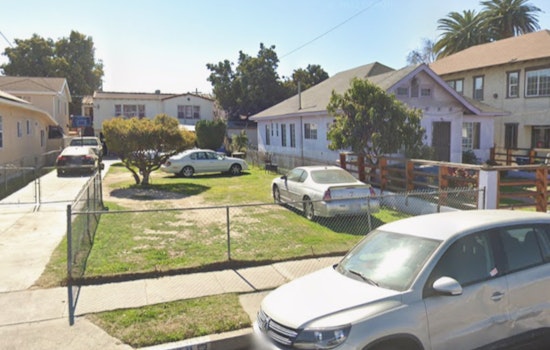 Los Angeles Fire Department Achieves Rapid Knockdown of South-Central House Fire; No Injuries Reported