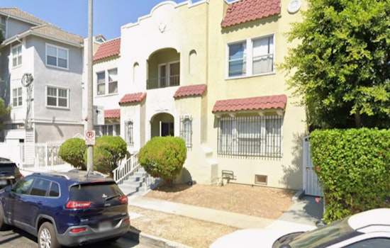 Los Angeles Firefighters Extinguish University Park Apartment Blaze in 12 Minutes; No Injuries Reported