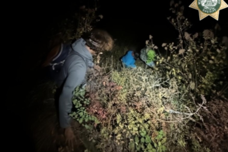 Lost Hikers Rescued by Green Hornets in Columbia River Gorge Overnight Operation
