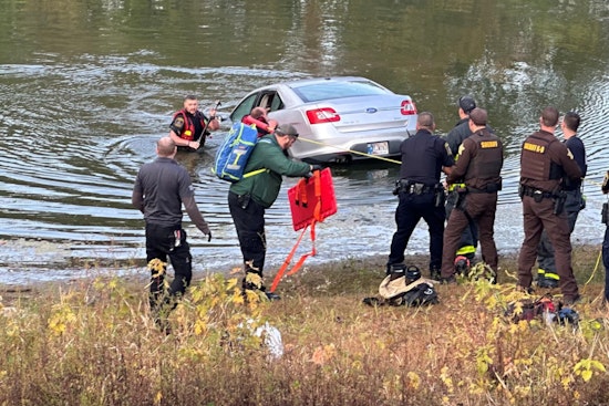 Man Rescued from Submerged Vehicle by First Responders in Columbus, Indiana Following Medical Episode