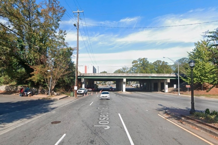 Man Wounded in Early Morning Shooting on Atlanta's Joseph E. Lowery Blvd. as Investigation Underway