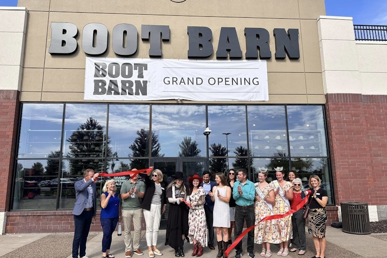 Maple Grove, Minnesota Welcomes Trio of New Stores: Western, Golf, and Workwear Retailers Enhance Local Shopping Scene