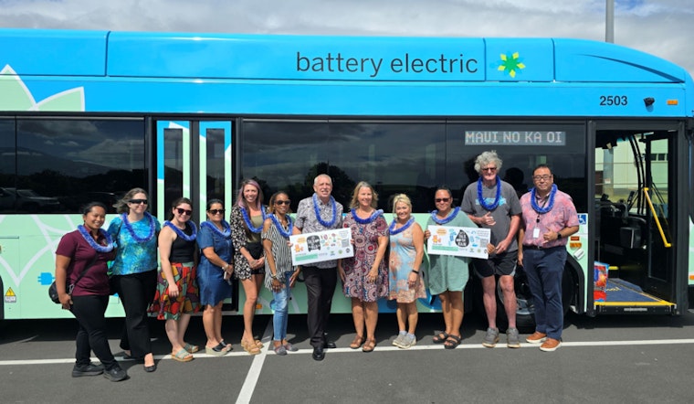 Maui Public Buses Display "Talking is Teaching" Campaign to Boost Children's Early Development