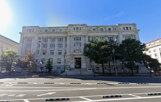 Mayor Bowser Launches D.C. Leaf Collection Season and Announces Expansion of Compost Program