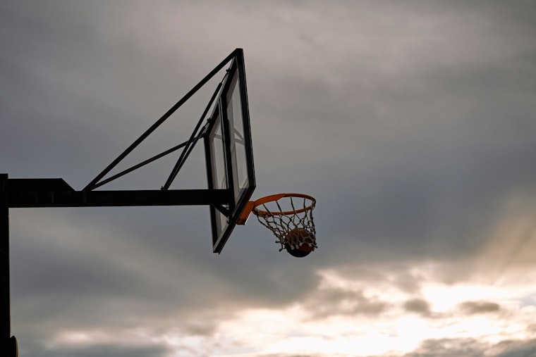 Mesa Teen Barred from Boys' Basketball Team Over Birth Certificate Error, Family Pursues Correction Amidst District Policy Standoff