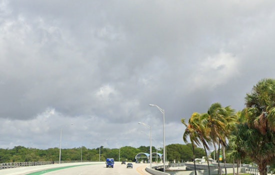 Miami Braces for Windy Weekend with Sporadic Showers and High Rip Current Risks
