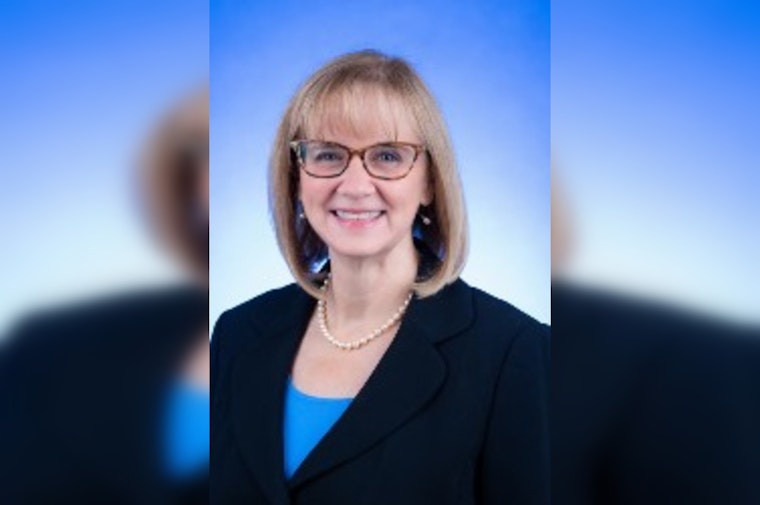 Miami-Dade County Commissioner Eileen Higgins Hosts Elevate Small Business Conference at Miami Dade College