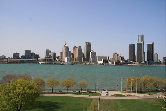 Mild Autumn Week Expected in Detroit with Mostly Sunny Days and Highs Peaking at 70 Degrees
