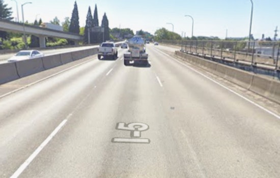 Miles-Long Traffic Jam on I-5 Northbound in Portland Following Semitruck Crash