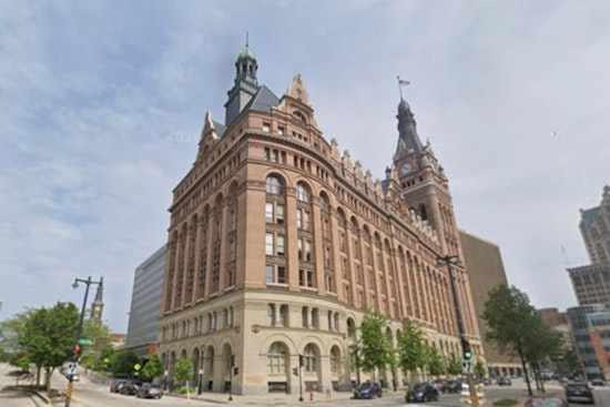 Milwaukee Mulls Traffic Safety Cameras as Local Officials Debate 'Safe Streets Save Lives Act'