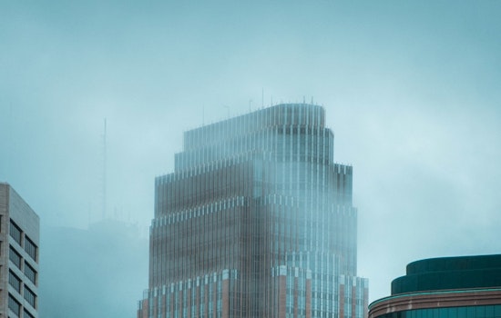 Minneapolis Braces for Unpredictable Autumn Weather with Mix of Showers and Sunshine