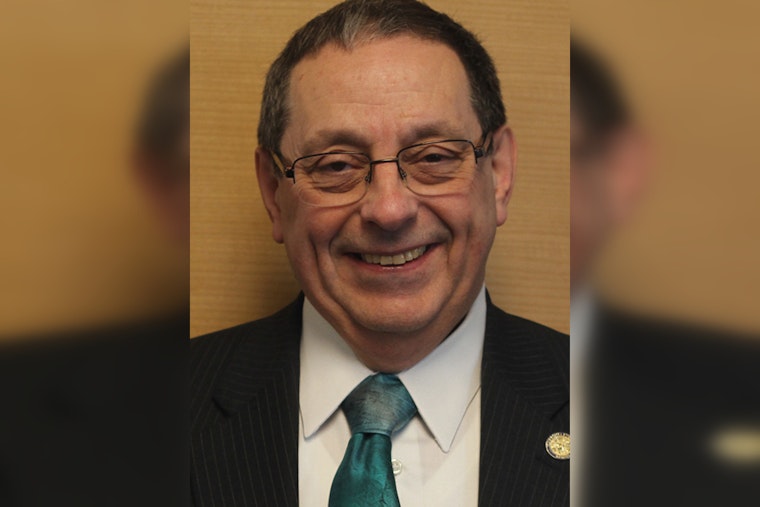 Minnesota Senator Jim Carlson to Retire After 18 Years of Service in the State Senate