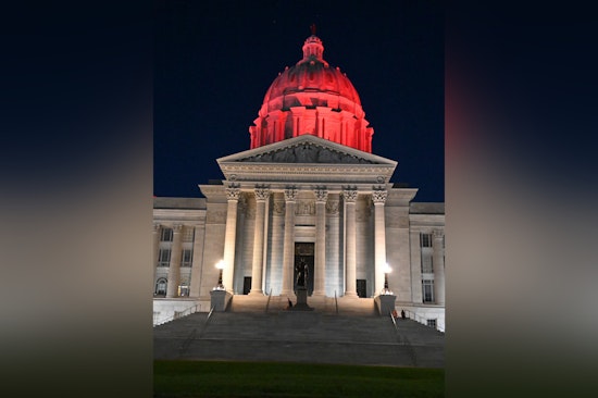 Missouri Capitol Dome Glows Red to Honor Fallen Firefighters as Governor Kehoe Declares Fire Service Memorial Day