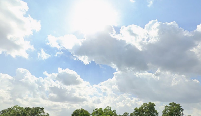 Mixed Bag of Sunshine and Storms Ahead for Tampa Residents, Forecasts Show