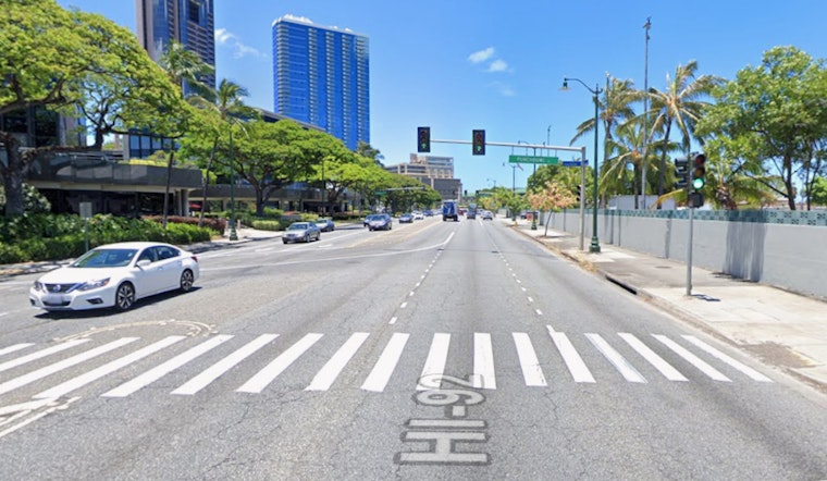 Moped Rider Seriously Injured in Collision With Delivery Truck in Downtown Honolulu