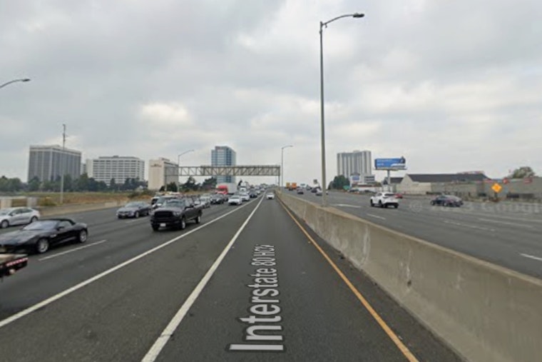 Motorcyclist Fatally Injured in Multi-Vehicle Collision on I-80 in Oakland, Traffic Disrupted