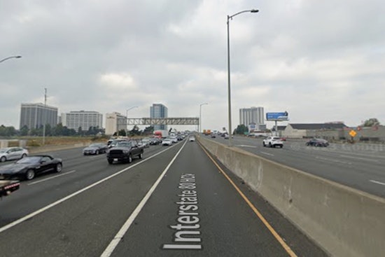Motorcyclist Fatally Injured in Multi-Vehicle Collision on I-80 in Oakland, Traffic Disrupted