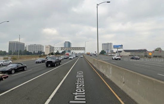 Motorcyclist Fatally Injured in Multi-Vehicle Collision on I-80 in Oakland, Traffic Disrupted