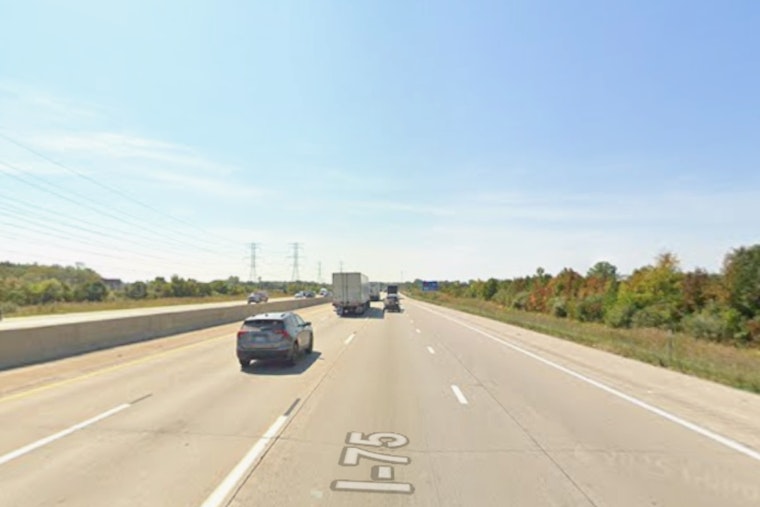 Multiple Injuries as Limo Bus Overturns on I-75 in Monroe County, Traffic Diverted