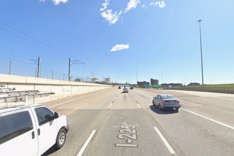 Multiple Injuries in Nine-Vehicle Crash on I-225 in Aurora, Prompting Major Road Closure