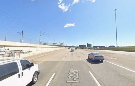 Multiple Injuries in Nine-Vehicle Crash on I-225 in Aurora, Prompting Major Road Closure