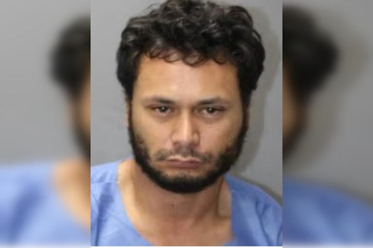 UPDATE: Nā‘ālehu Man Charged with Robbery and Impersonating Police After Highway Rampage in Volcano, Hawai‘i