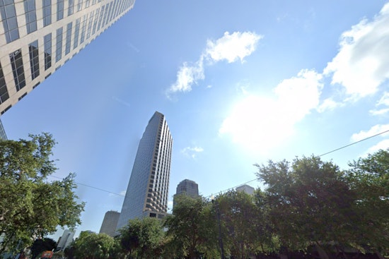 New Orleans Braces for Showers and Thunderstorms, Unsettled Weather Expected through Early Week