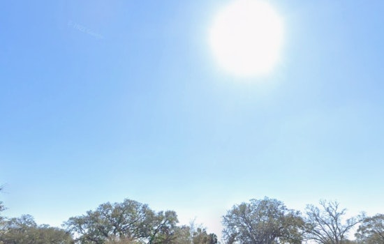 New Orleans Faces a Week of Sunshine with Weekend Showers Expected