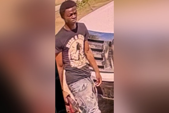 New Orleans Police Seek Public's Help in Locating Armed Suspect After Aggravated Assault Incident