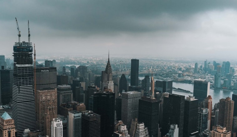 New York City Braces for Thunderstorms and Showers, Gale Forecasts Prompt Urban Flooding Concerns