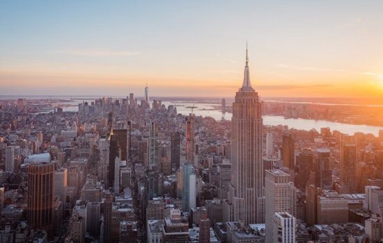 New York City Faces Mixed Weather with Rainy Morning and Clear Evening Skies