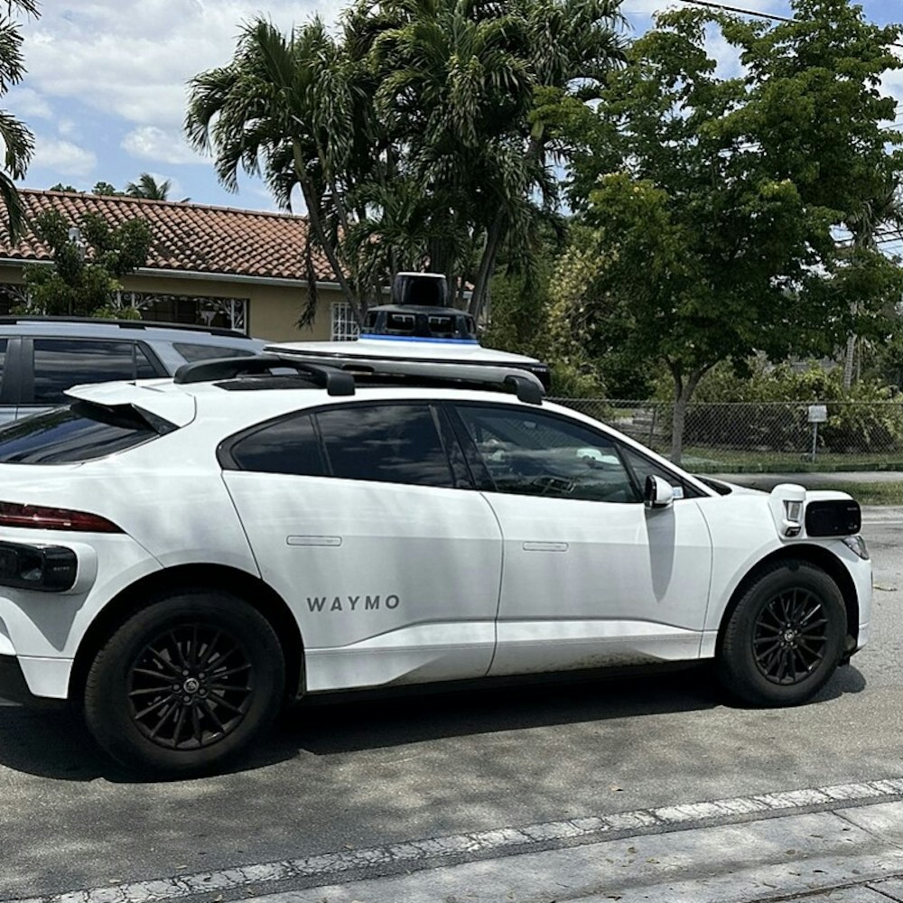 NHTSA Probes Waymo Over Self-Driving Vehicle Incident with School Bus in Atlanta