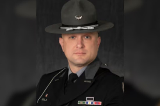 Ohio State Trooper Perishes in Line of Duty Aiding Disabled Semi-Truck in Mahoning County