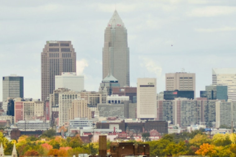 Ohioans Brace for Chilly, Dry Front, Frost Advisory Along I-71 Corridor with Warm Weekend Ahead