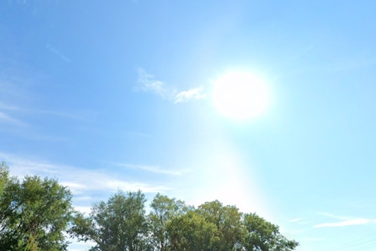 Oklahoma City Anticipates Transition from Misty Mornings to Clear Skies with Mild Temperatures Ahead
