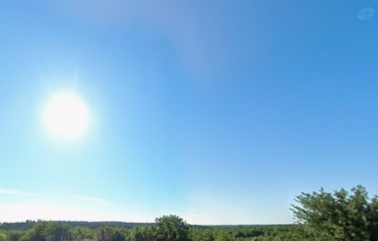 Oklahoma City Welcomes Autumn with Sun-Filled Skies and Mild Temperatures