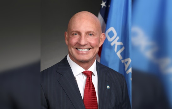 Oklahoma State Senator Darrell Weaver Honored with Legislative Career Achievement Award by Sheriffs' Association