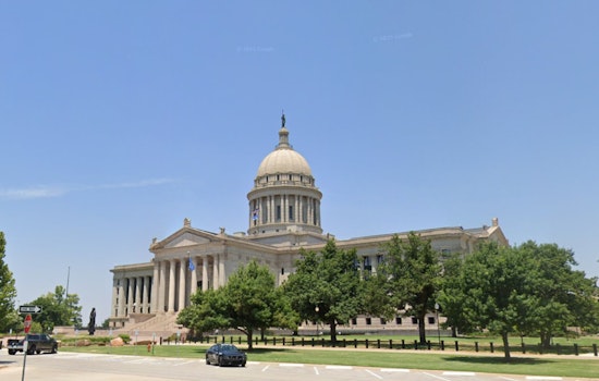 Oklahoma State Senator Kristen Thompson Honored with Yolanda Charney Award by Tulsa Jewish Federation