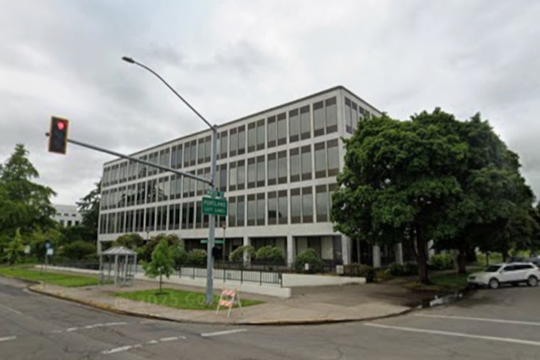 Oregon Division of Financial Regulation Calls for Support Measures for Federal Workers Amid Shutdown
