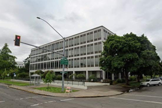 Oregon Division of Financial Regulation Calls for Support Measures for Federal Workers Amid Shutdown