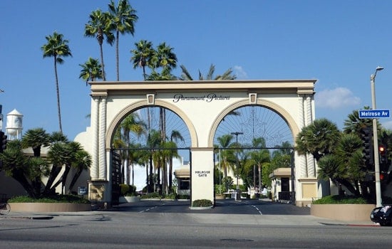 Paramount Initiates Layoffs Affecting 1,000 Employees Post-Merger with Skydance; Eyes Potential Warner Bros. Discovery Acquisition
