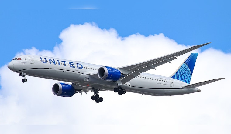 Passenger Arrested for Attempting to Open Door on United Flight After Landing in Houston