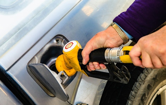 Peoria Gas Prices Follow National Downtrend, Potential Drop Below $3 Per Gallon Imminent