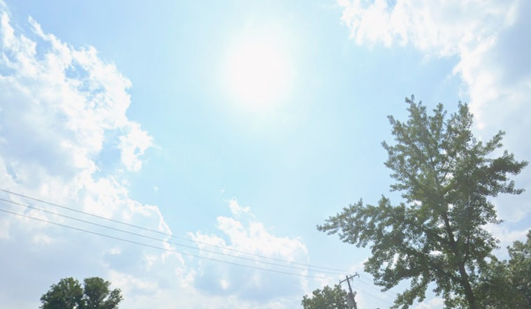 Philadelphia Braces for Mixed Autumn Weather as Sunny Days Give Way to Possible Mid-Week Showers