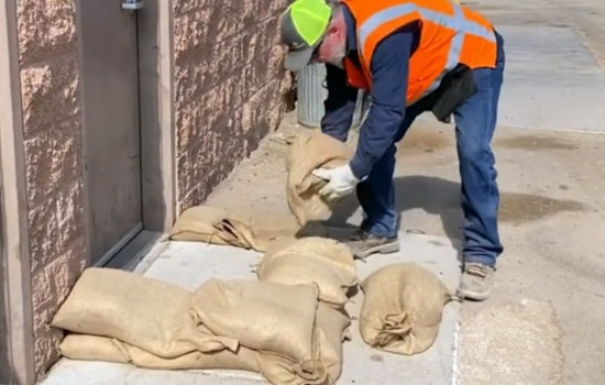Pinal County Offers Free Sandbags for Flood Prep as Residents Are Required to Bring Shovels